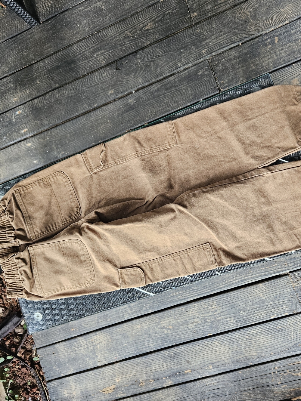 Vans Women's Cargo Pants in Tan Brown